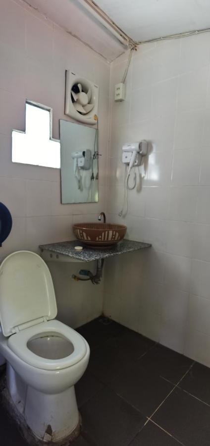 Khonesavane Hostel لوانغ برابانغ المظهر الخارجي الصورة