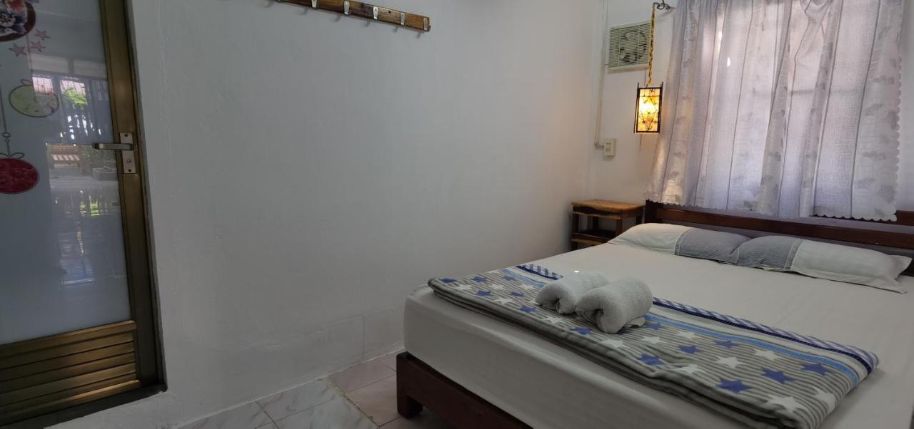 Khonesavane Hostel لوانغ برابانغ المظهر الخارجي الصورة