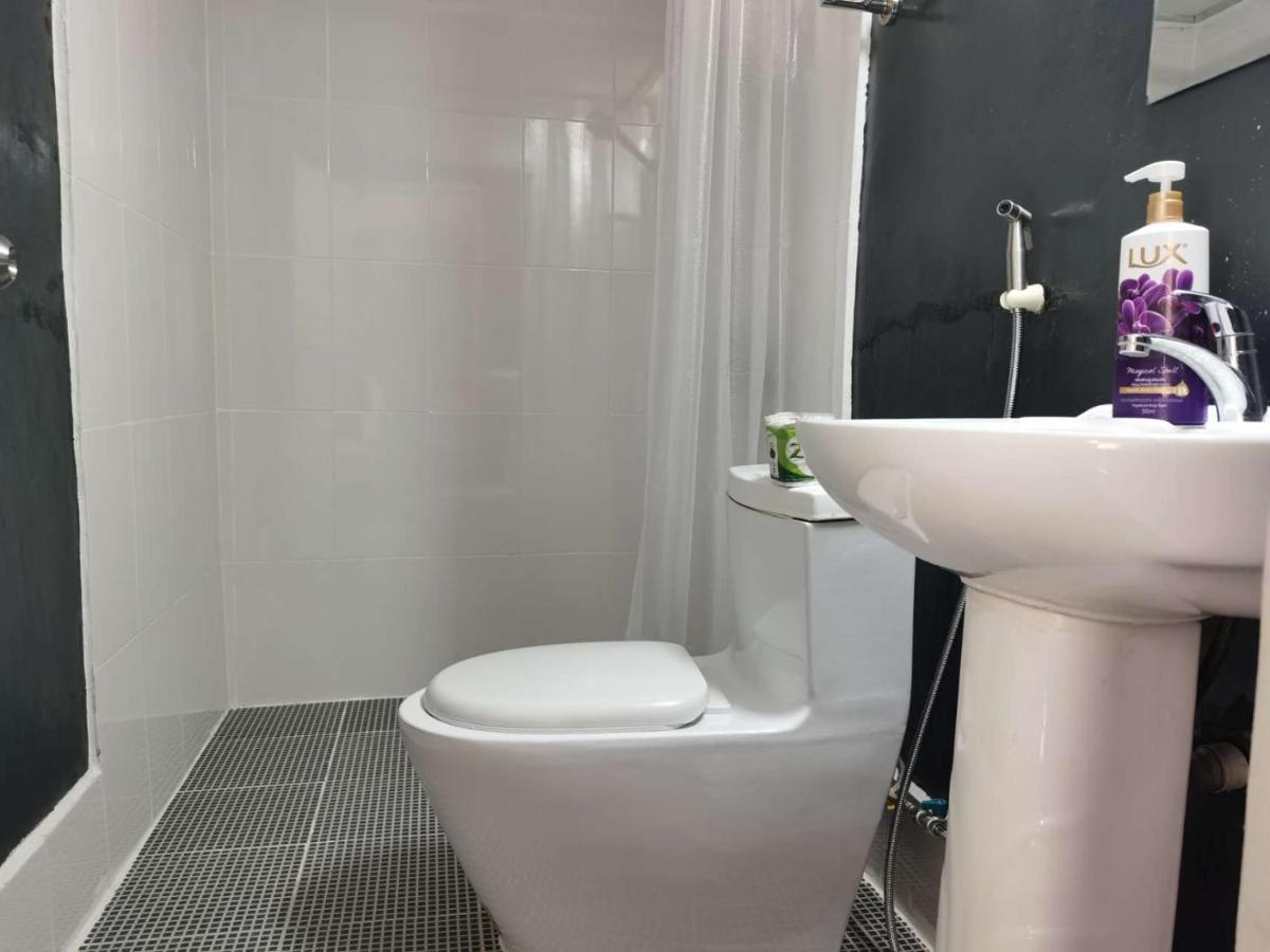 Khonesavane Hostel لوانغ برابانغ المظهر الخارجي الصورة